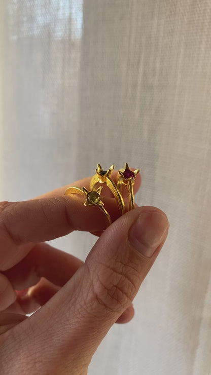 Carnívora Flower Ring